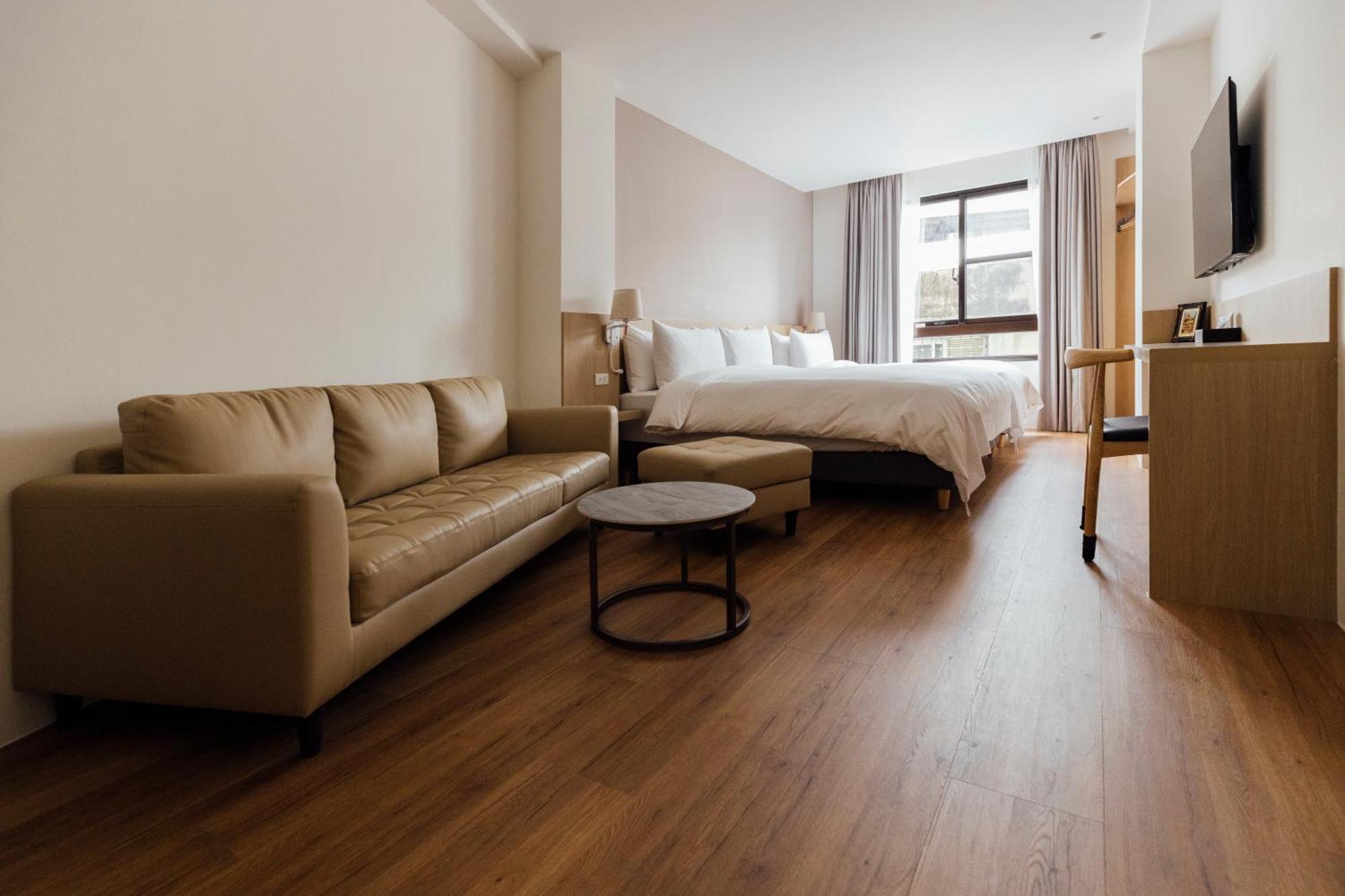 Hotel 鹹菜巷8號 Tainan Exterior foto